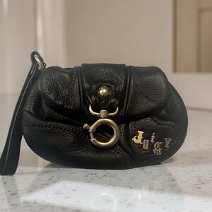 Rare Y2K Juicy Couture Black Leather Wristlet Gold Accents & 0-Ring Brand Logo